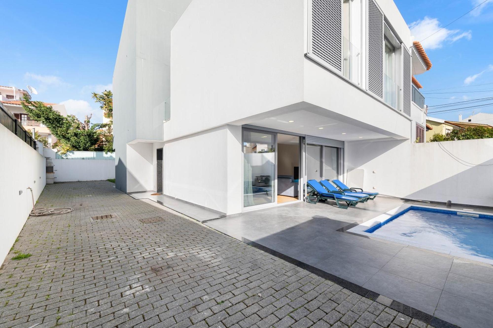 Charmy Villa Estoril By Amber Star Rent Cascais Bagian luar foto